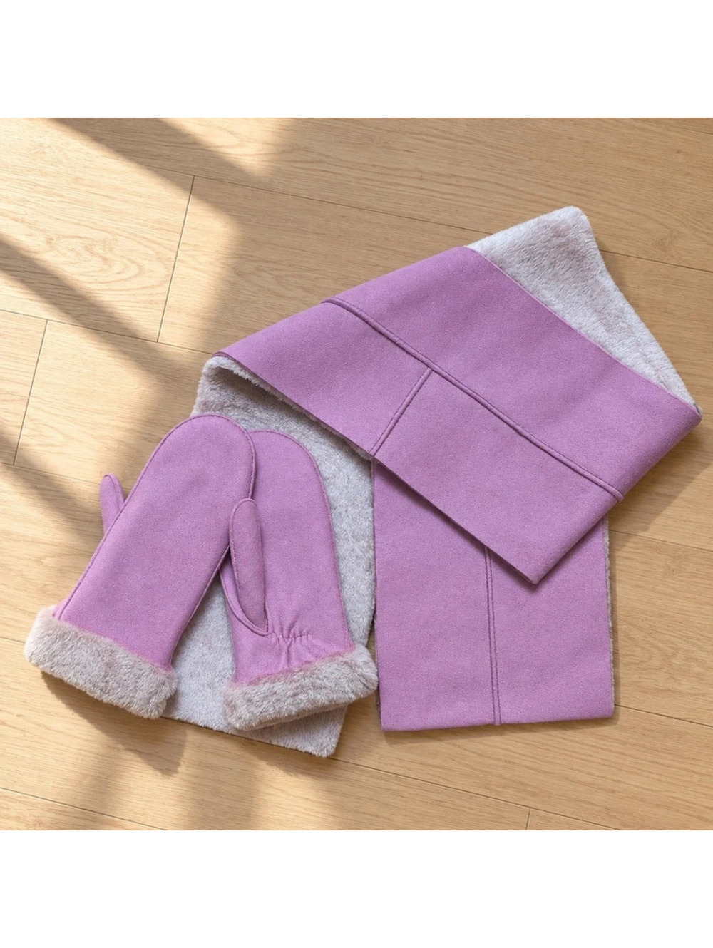 Fownes Pink Suede Faux Fur Scarf & Mittens Set Womens Winter Gloves NWOT